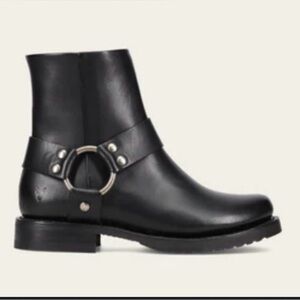 NEW Frye Veronica Flex Harness Leather Ankle Bootie Black Women’s 9.5 Moto Biker